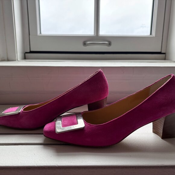 Pink stacked heel Pumps with Silver buckle - Picture 5 of 8